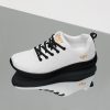 Women’s athletic shoes - Image 2